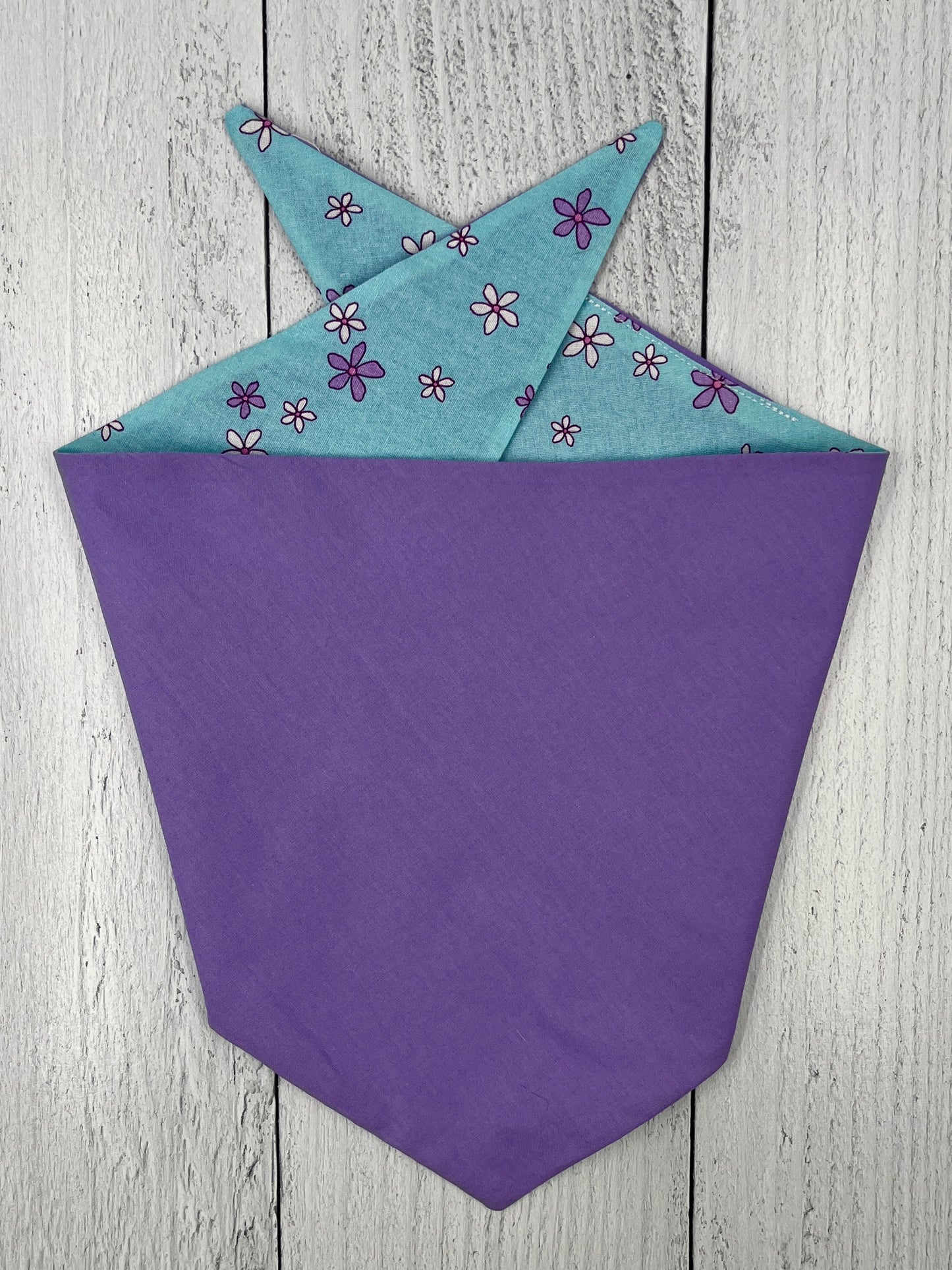 Lavender Breeze: Reversible Floral Dog Bandana